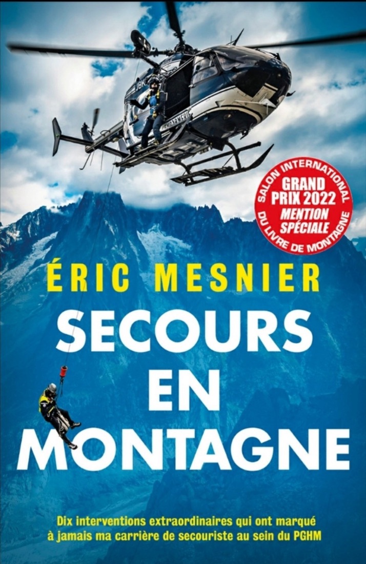 Couverture du livre Secours en Montagne, d'Eric Mesnier